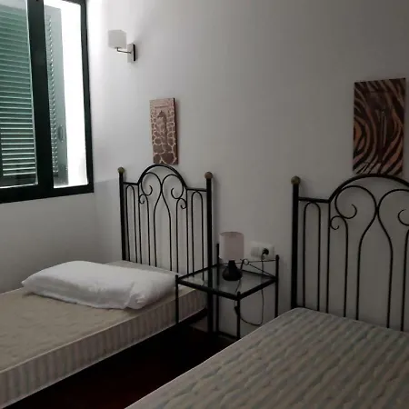 Calan Bosch Apartment *